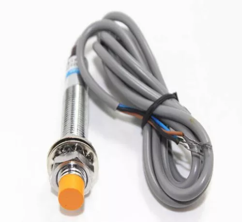 Senzor detecție inductiv PNP DC6-24V 12MM LJ12A3-4-Z/BY 